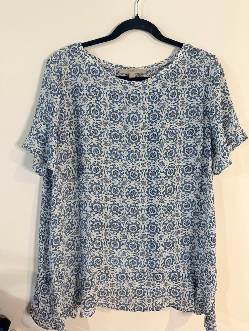 Loft floral medallionβ ruffle back blouse
